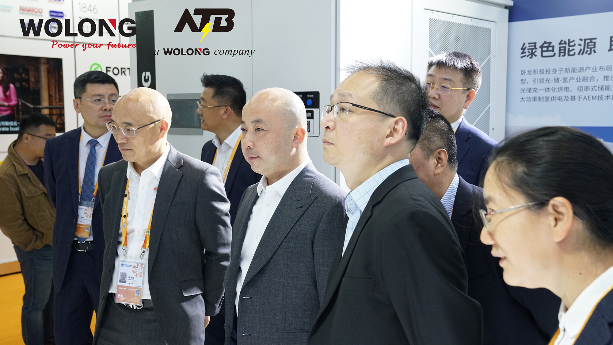 1701396047578409C32D.jpg DSC00062.JPG